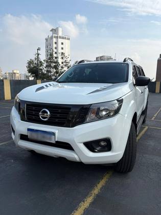 NISSAN FRONTIER 2.3 16V TURBO DIESEL ATTACK CD 4X4 AUTOMÁTICO NISSAN FRONTIER 2.3 16V TURBO DIESEL ATTACK CD 4X4 AUTOMÁTICO
